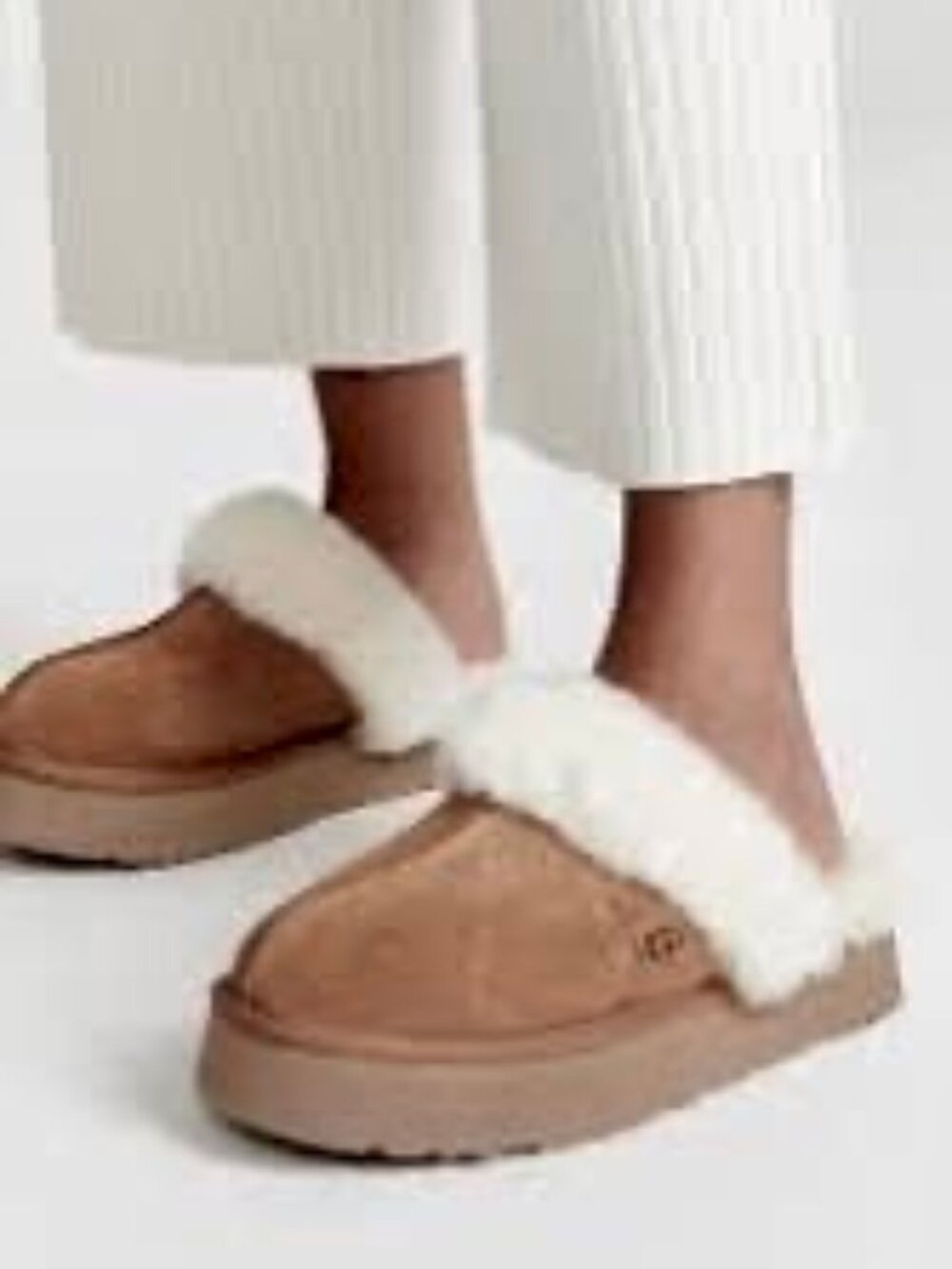 UGG DISQUETTE SUEDE SHEEPSKIN WOOL SHEARLING WOMEN'S SLIPPERS CHESTNUT SIZE 11